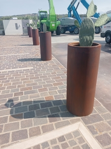 Realizzazione di Vasi in lamiera corten